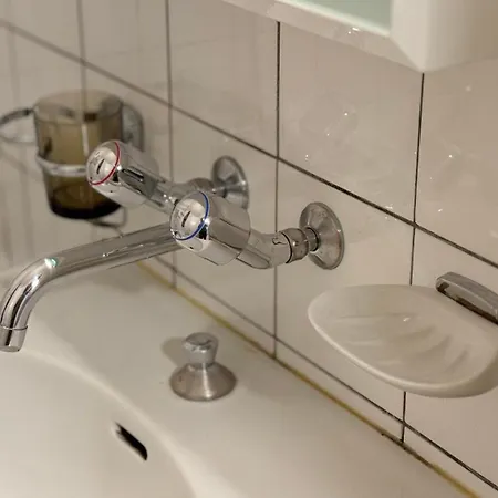 Ferdinands Gateaway Inkl Breakfast Bern